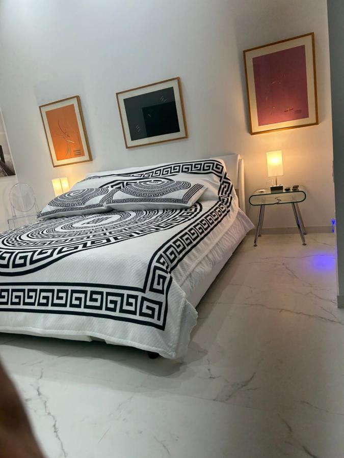 Men Only Clothing Option Guesthouse Near Wilton Manors Fort Lauderdale Exterior photo